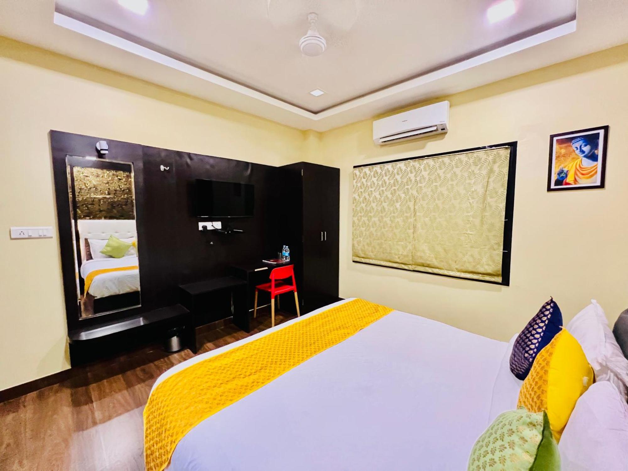 Hotel Grand Bhagwat, Udaipur Bagian luar foto