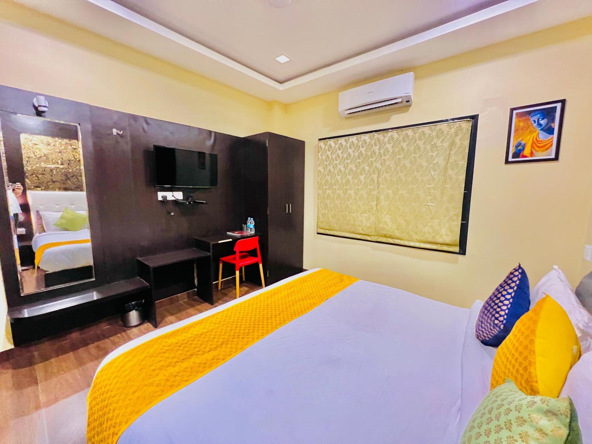 Hotel Grand Bhagwat, Udaipur Bagian luar foto