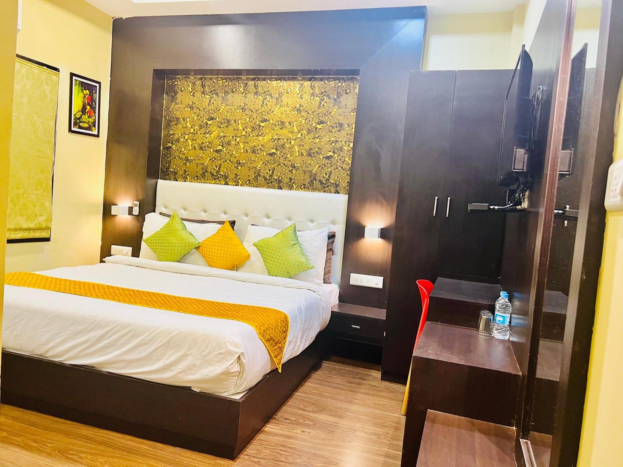 Hotel Grand Bhagwat, Udaipur Bagian luar foto