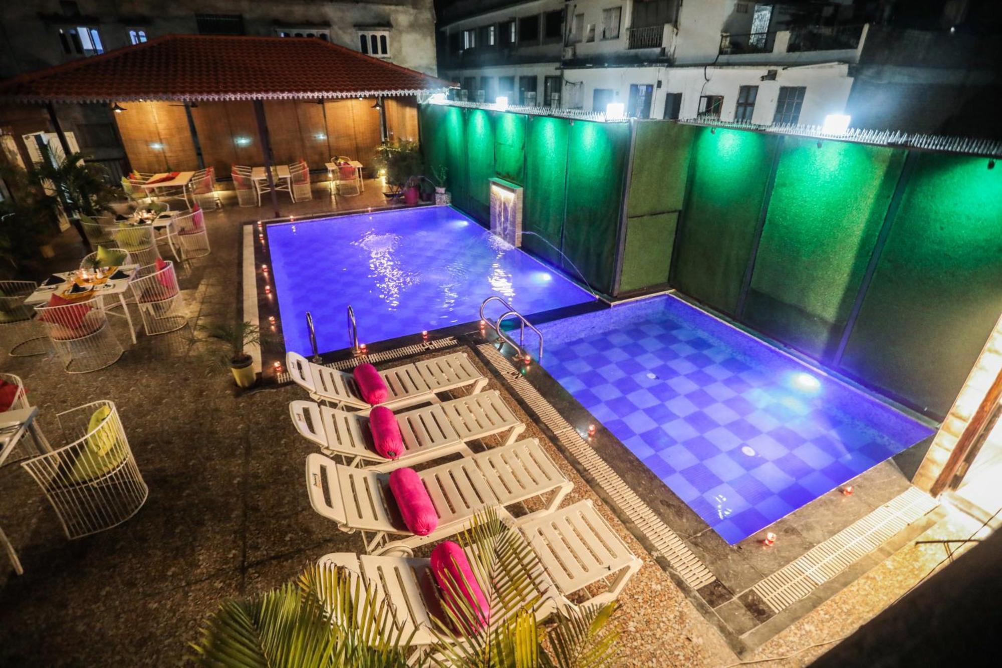 Hotel Grand Bhagwat, Udaipur Bagian luar foto